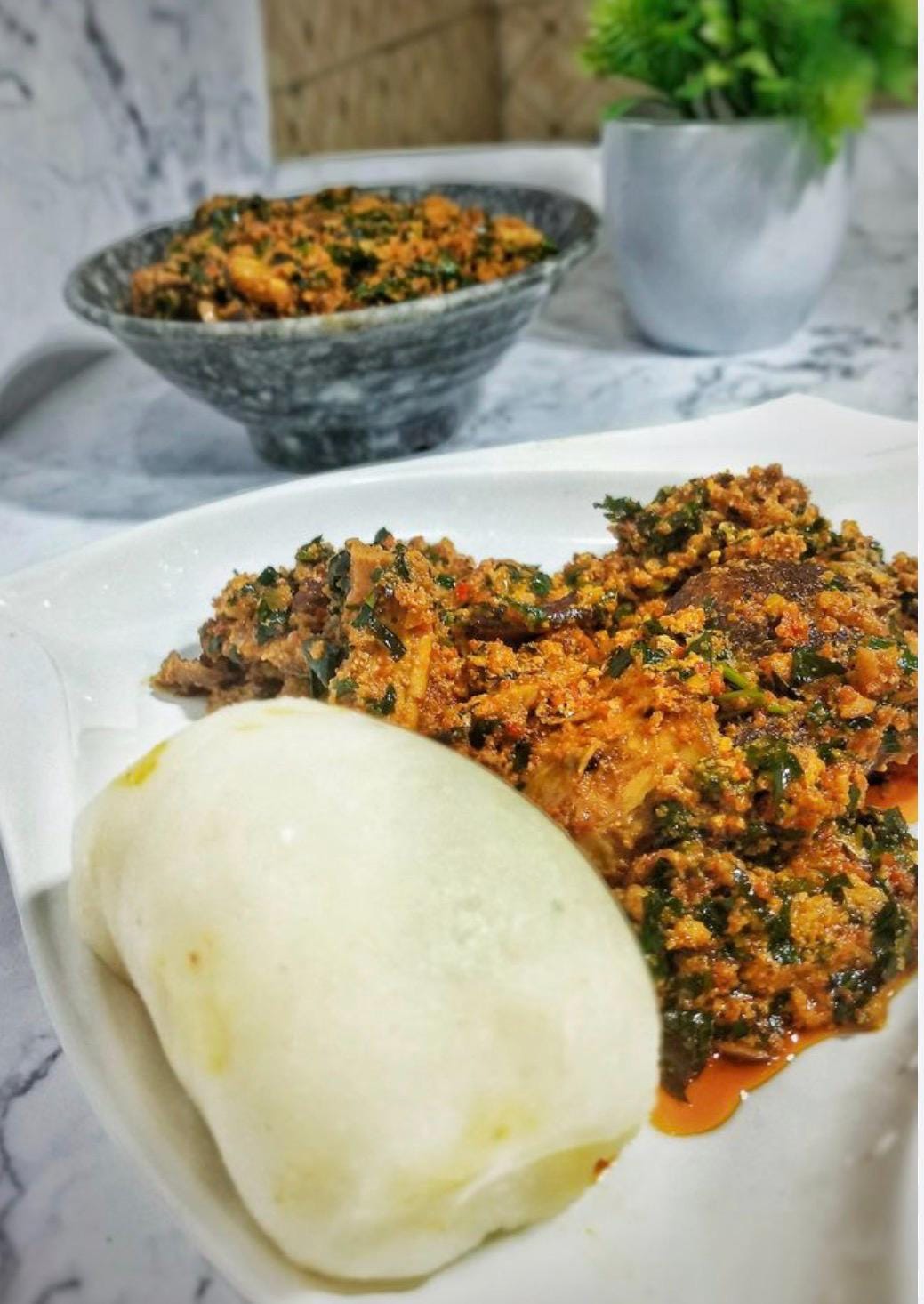Pounded Yam Flour 4 Lbs| Instant Iyan | Authentic Nigerian Swallow | Smooth Yam Fufu | African Food Staple | Easy to Prepare