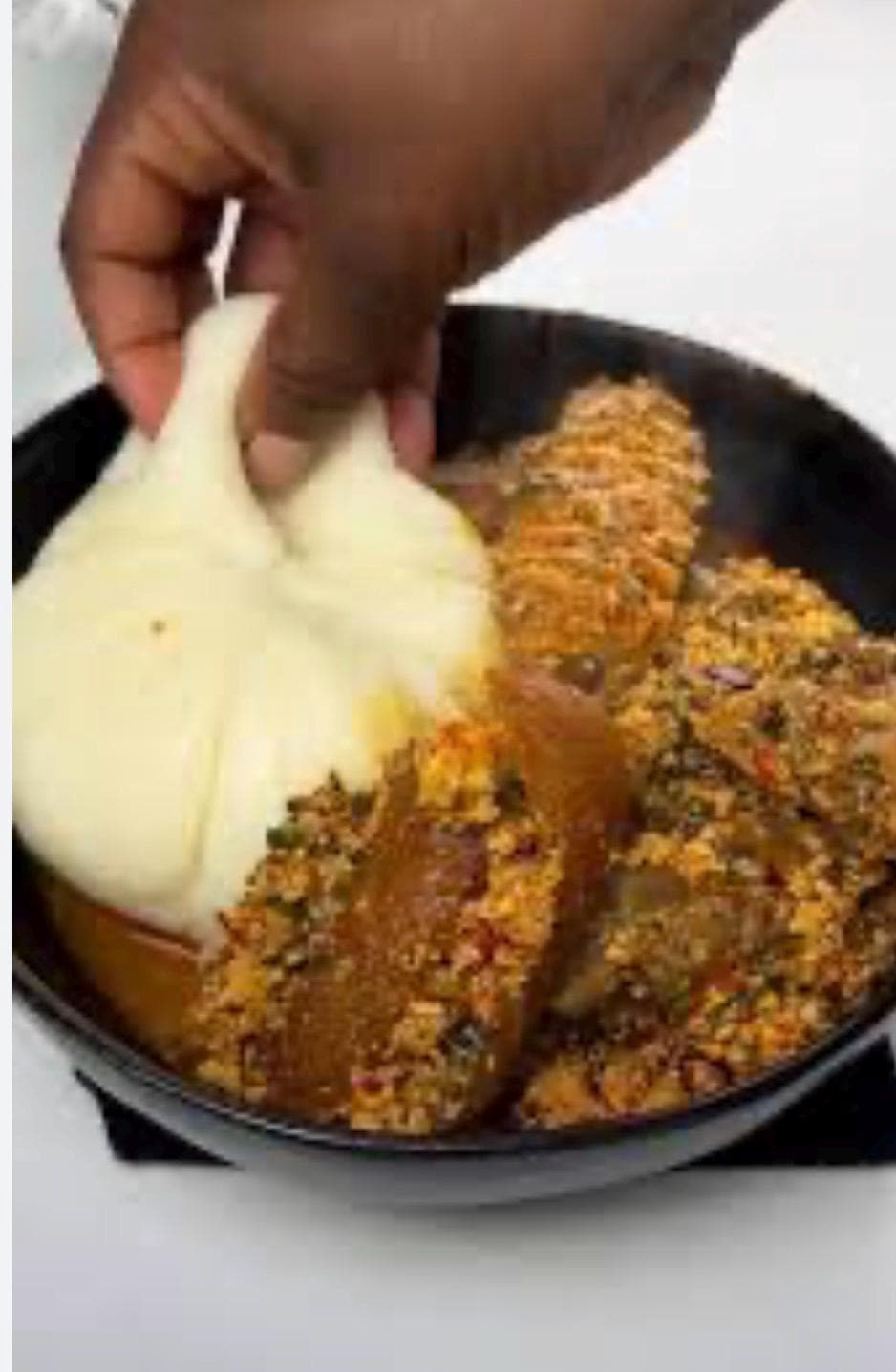 Pounded Yam Flour 4 Lbs| Instant Iyan | Authentic Nigerian Swallow | Smooth Yam Fufu | African Food Staple | Easy to Prepare